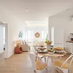 Big Group Haven, Sleeps 28, By Timecooler 公寓 *