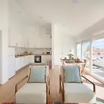 公寓 Big Group Haven, Sleeps 28, By Timecooler 卡帕里卡海岸