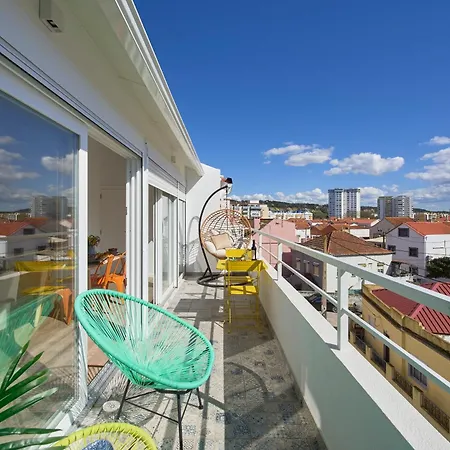 Big Group Haven, Sleeps 28, By Timecooler * Кошта-да-Капарика