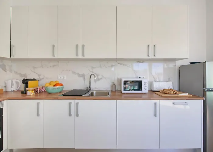 Appartement Big Group Haven, Sleeps 28, By Timecooler