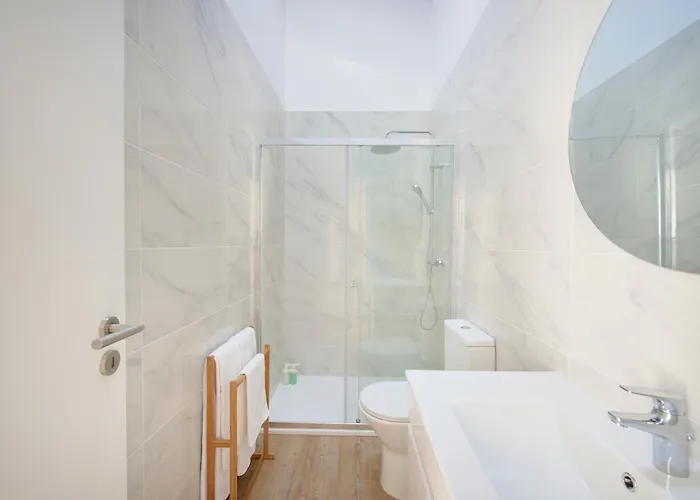 Big Group Haven, Sleeps 28, By Timecooler