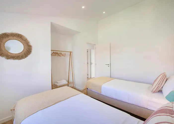 Appartement Big Group Haven, Sleeps 28, By Timecooler *