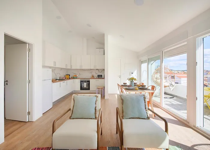 Appartement Big Group Haven, Sleeps 28, By Timecooler Costa de Caparica