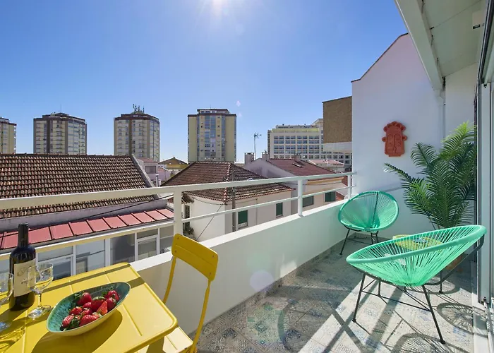 Big Group Haven, Sleeps 28, By Timecooler Appartement