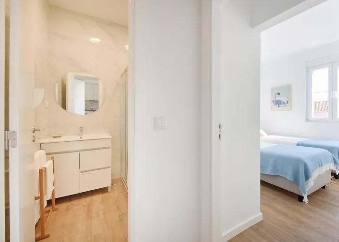 Big Group Haven, Sleeps 28, By Timecooler Appartement