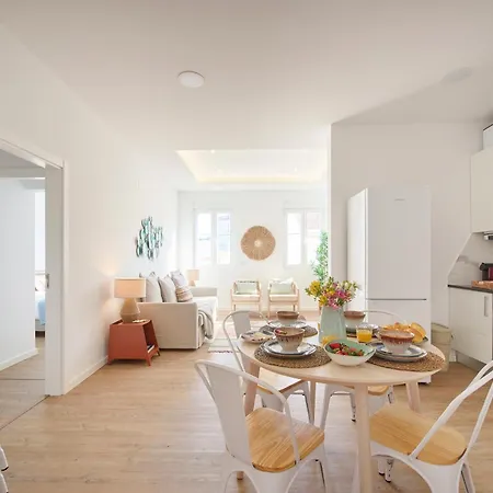 Big Group Haven, Sleeps 28, By Timecooler