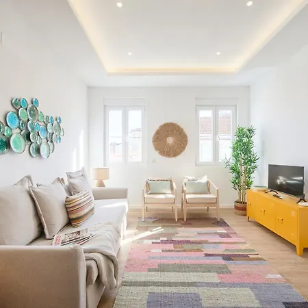 Apartment Big Group Haven, Sleeps 28, By Timecooler Costa da Caparica