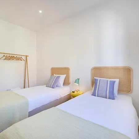 Big Group Haven, Sleeps 28, By Timecooler