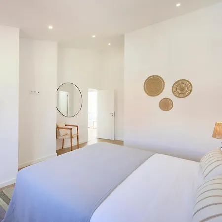 Apartamento Big Group Haven, Sleeps 28, By Timecooler Costa da Caparica
