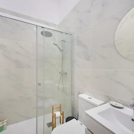 Big Group Haven, Sleeps 28, By Timecooler