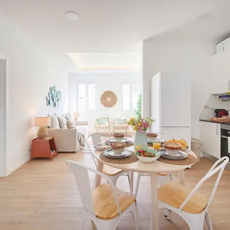 Big Group Haven, Sleeps 28, By Timecooler Apartamento *
