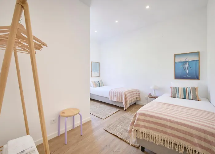 Big Group Haven, Sleeps 28, By Timecooler Διαμέρισμα