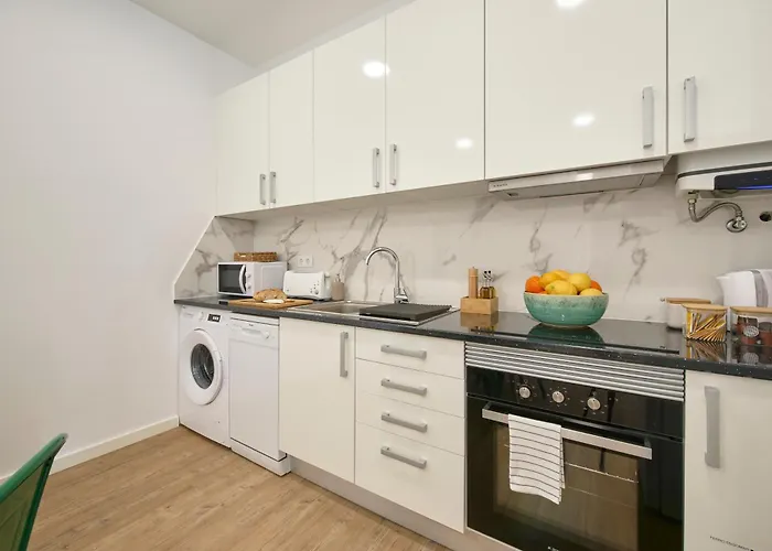 Διαμέρισμα Big Group Haven, Sleeps 28, By Timecooler