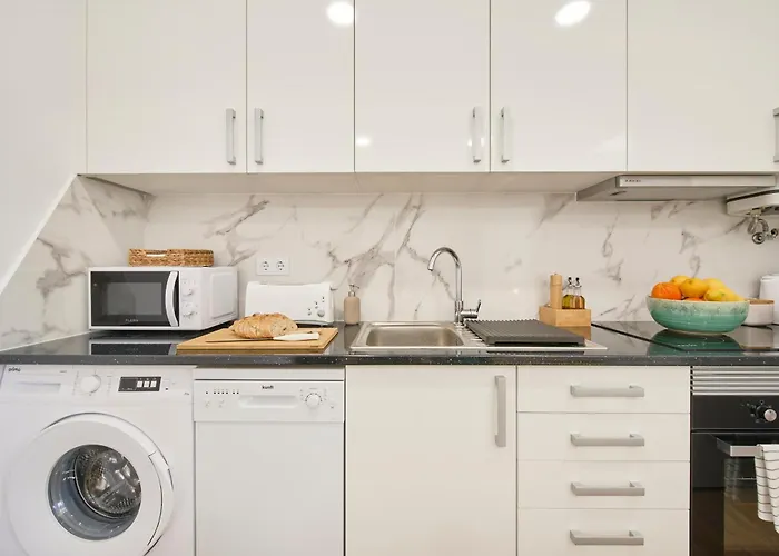 Big Group Haven, Sleeps 28, By Timecooler Διαμέρισμα Costa de Caparica