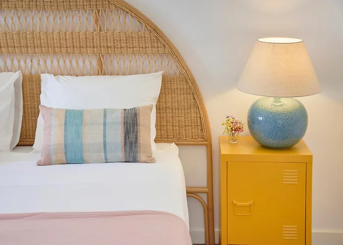 Big Group Haven, Sleeps 28, By Timecooler