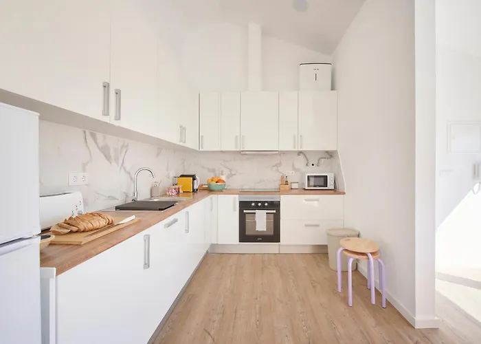 Big Group Haven, Sleeps 28, By Timecooler Διαμέρισμα *