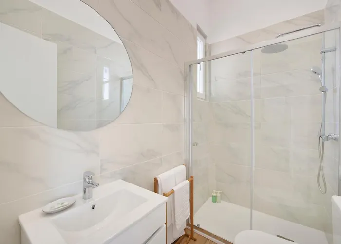 Big Group Haven, Sleeps 28, By Timecooler Διαμέρισμα